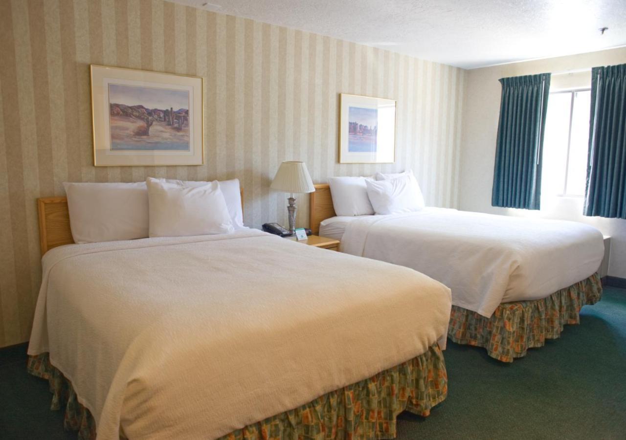 Ambassador Inn セントジョージ エクステリア 写真