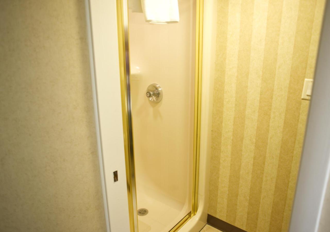 Ambassador Inn セントジョージ エクステリア 写真